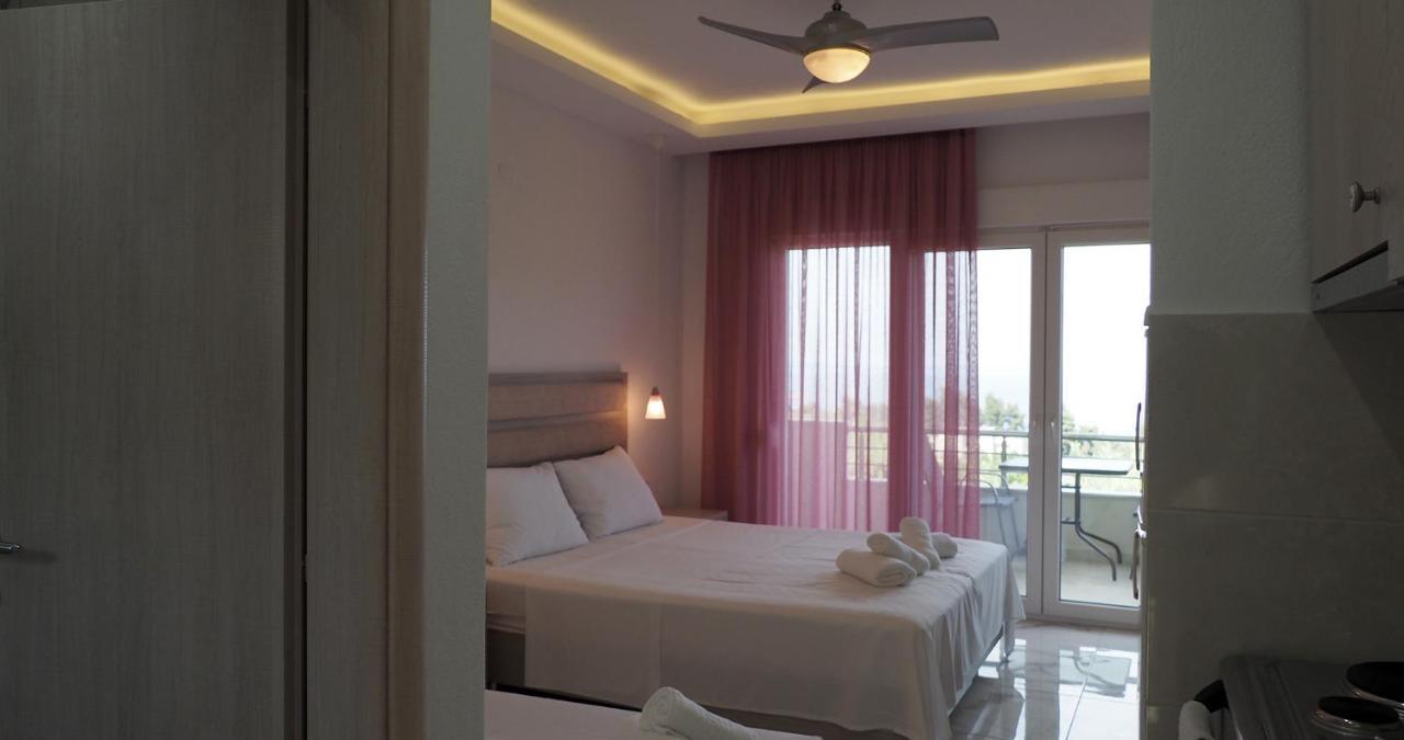 Valiant Sea Aparthotel Kriopigi Exterior foto
